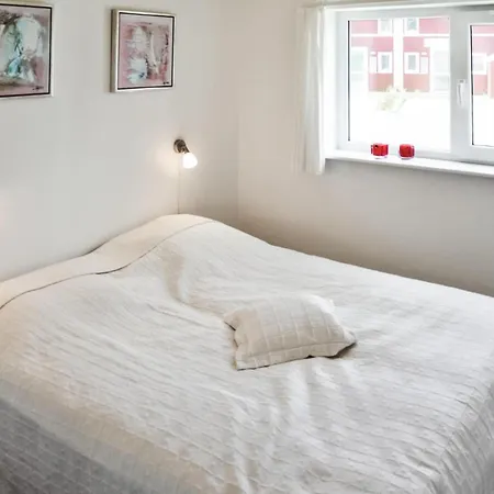 Lovely In With Wifi Holiday home *
