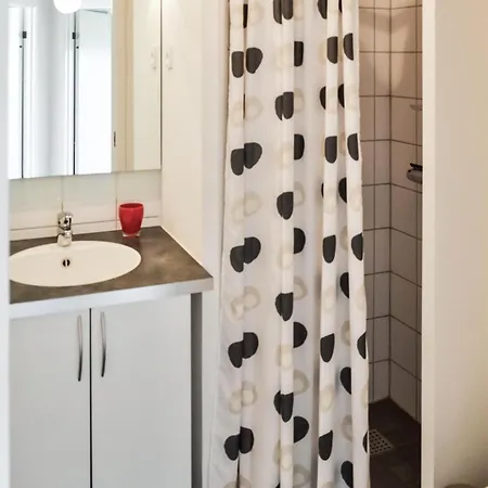 3 Bedroom Amazing Home In Lokken *