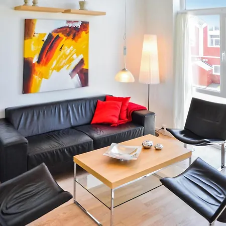Lovely In With Wifi Holiday home